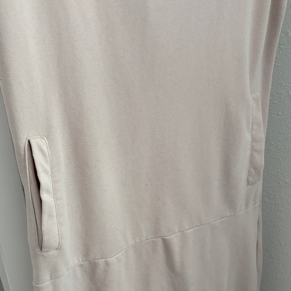 Elegant Sleeveless Pink Midi Dress - Picture 4 of 5